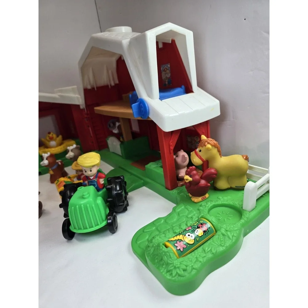 Fisher Price Little People Animal Sounds Farm Barn Tractor Figures Tested Works